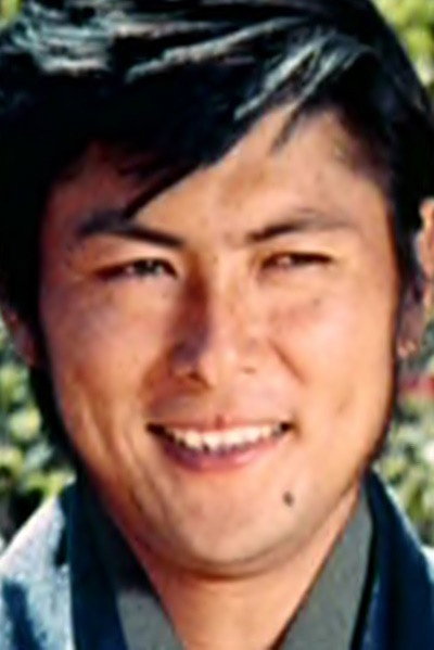 白鹰 as Wu Ji-Yuan in De Mannentester