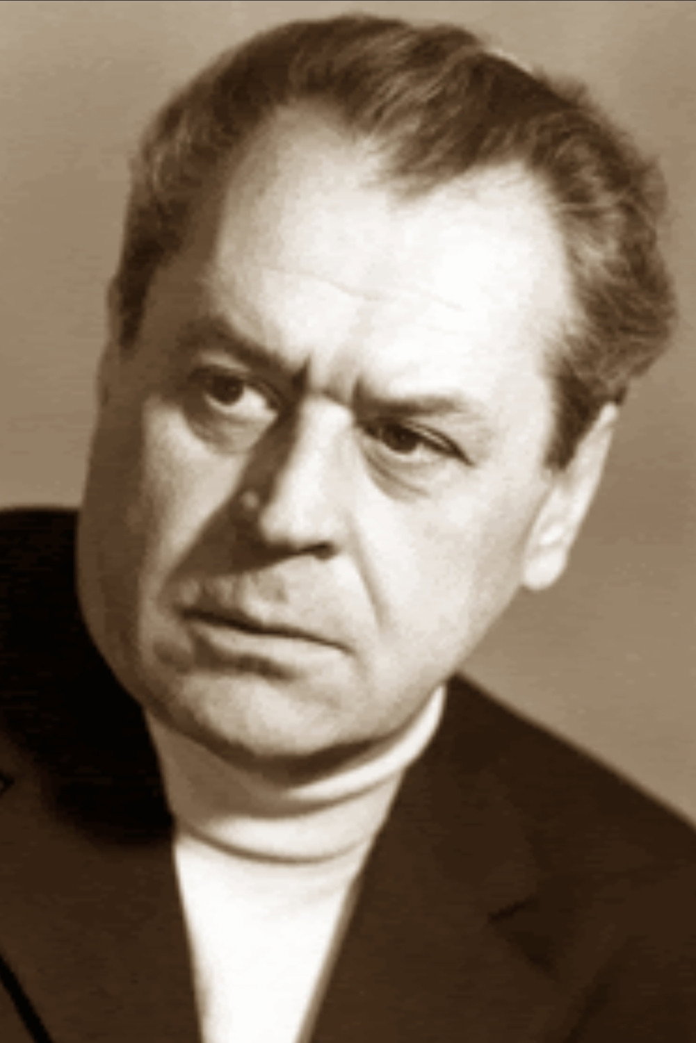 Борис Кордунов as Colonel Golubev in Starling and Lyre