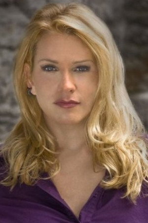 Cinthia Burke as Jessie in Summer's Blood