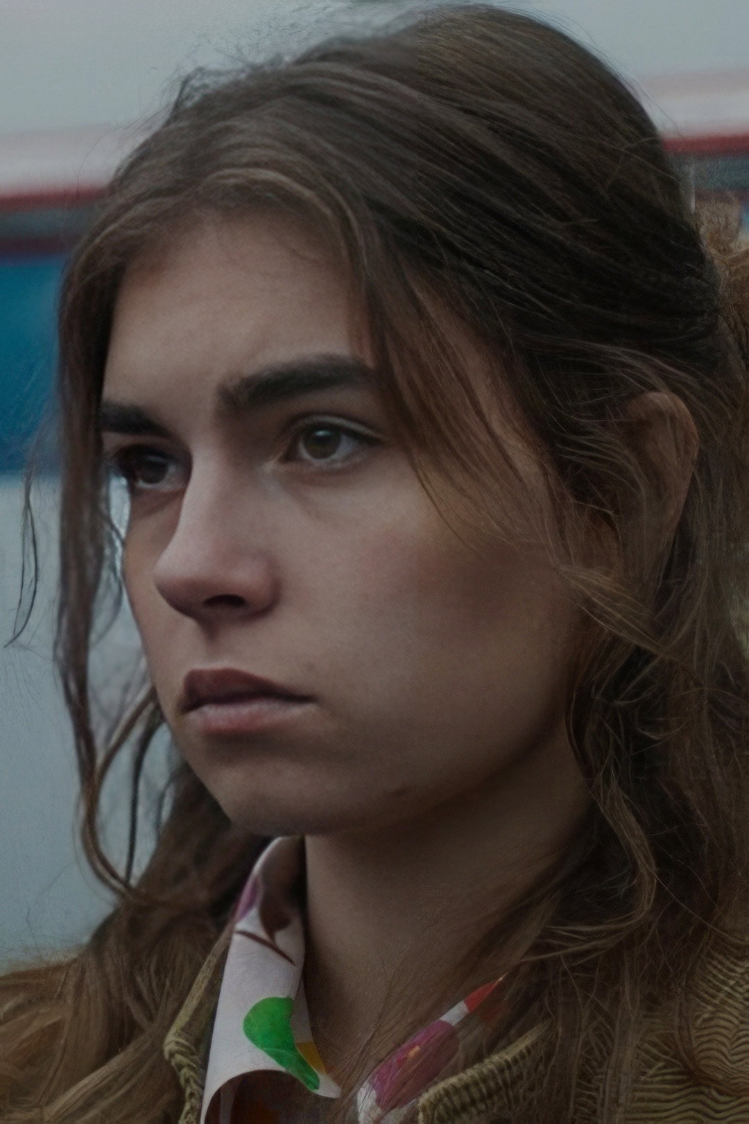 Sara Chripáková as Mara in Flood