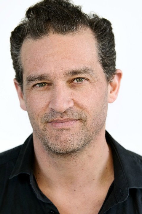 Barnie Duncan as Mexican Tracker in Good for Nothing