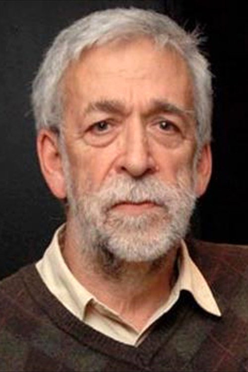 Αργύρης Μπακιρτζής as Theodosios in Please, Ladies, Don't Cry