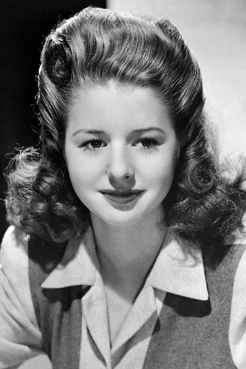 Virginia Weidler as Janet Cooper in The Under-Pup