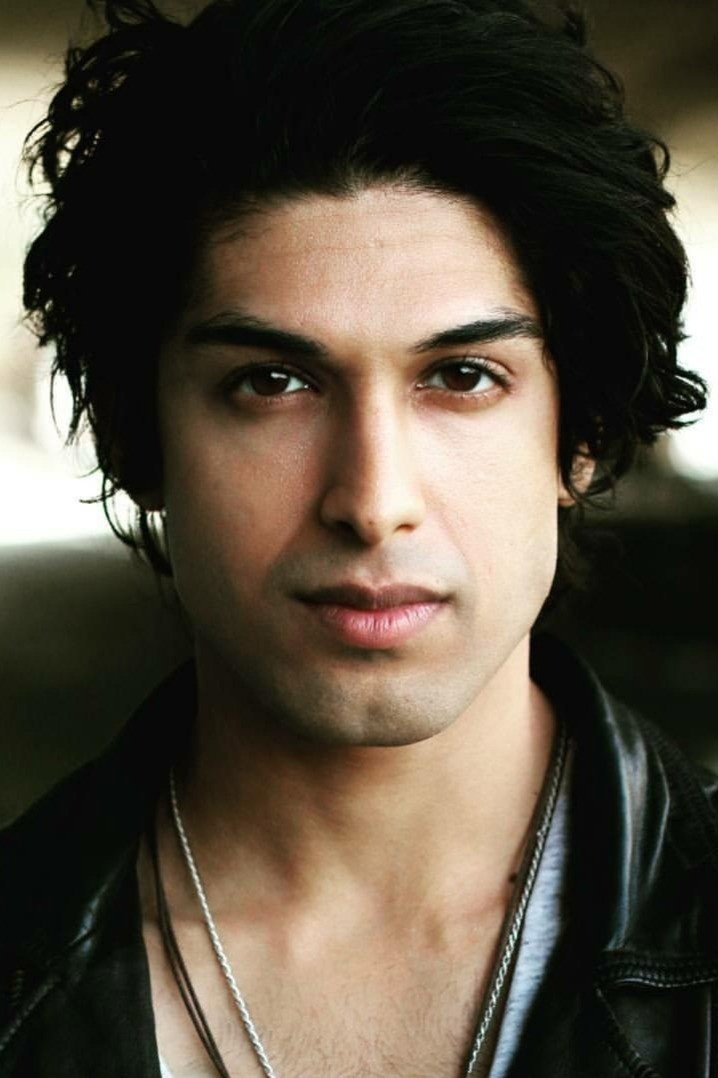 Kunal Sharma as Jai in The Kids Are All Right