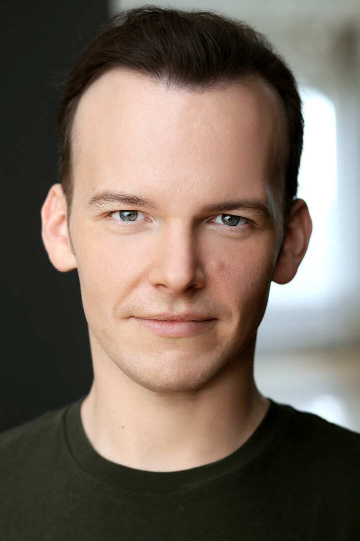 Lucas Dixon as Doug in A Picture of You