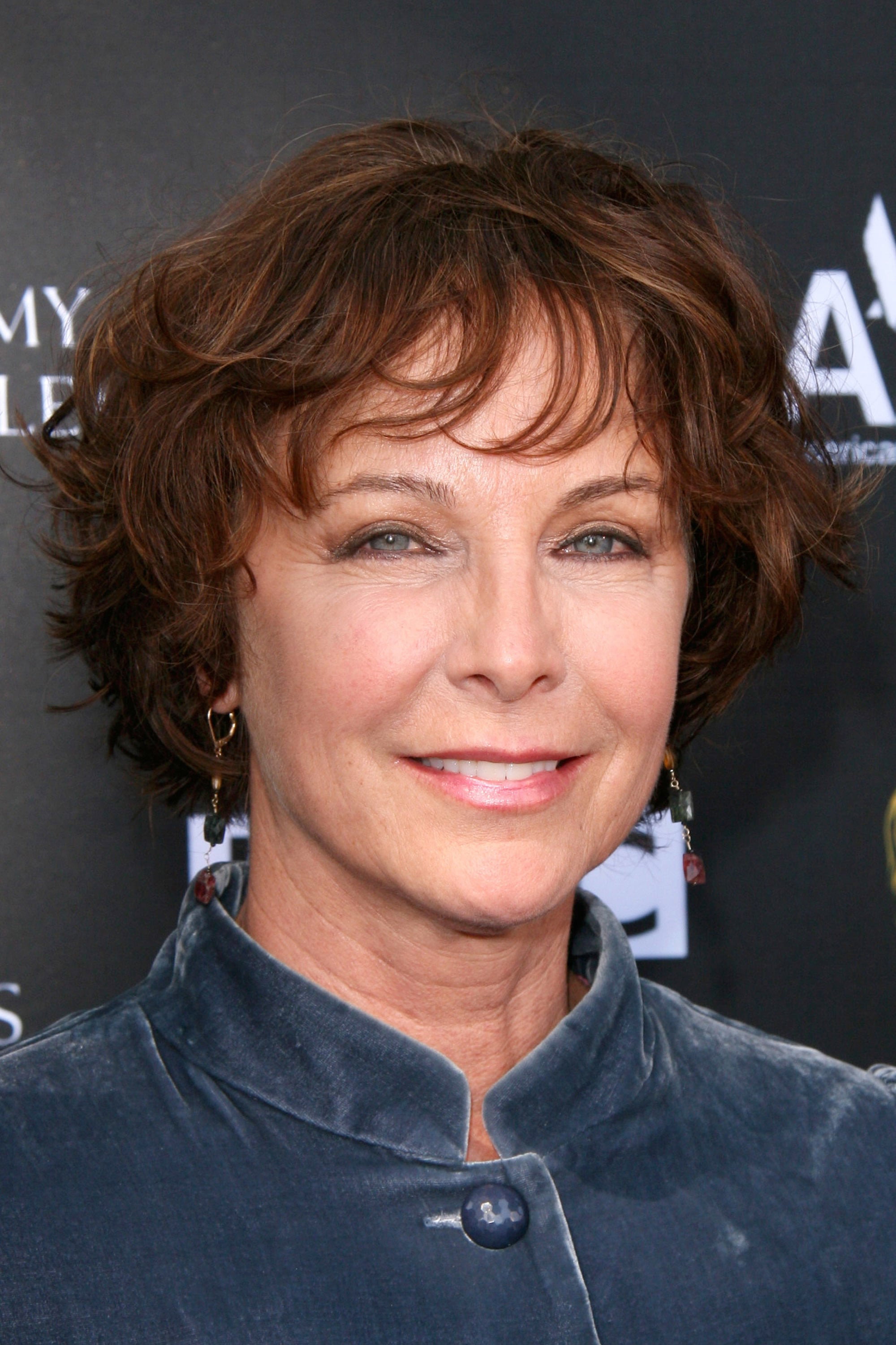Kathleen Quinlan as Lynn Holt in Family Law