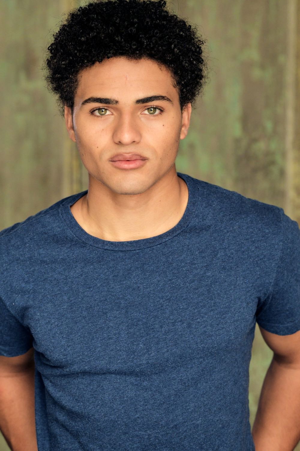 Nathaniel J. Potvin as Wallace Marks in Five Points
