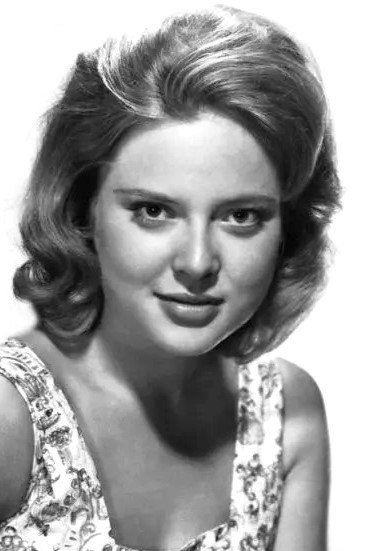 Cordula Trantow as Marianne Hohmann in Babeck