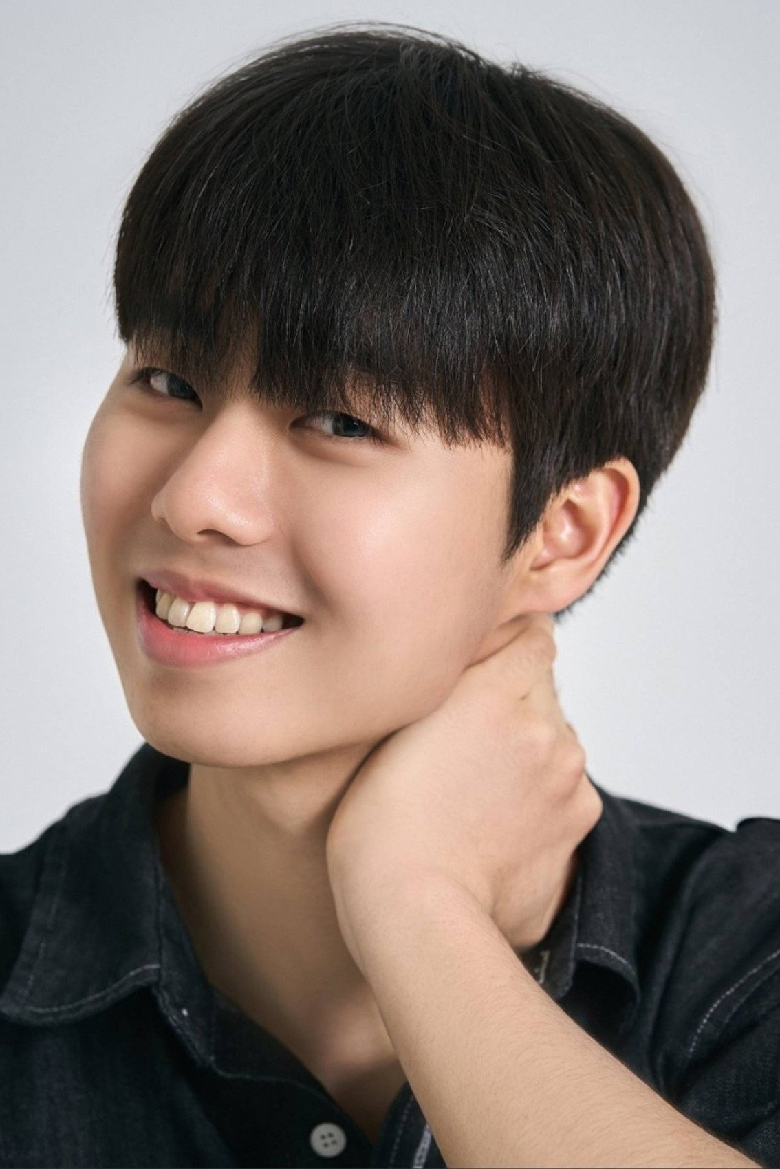 구승현 as Oh Jung-min in Manny
