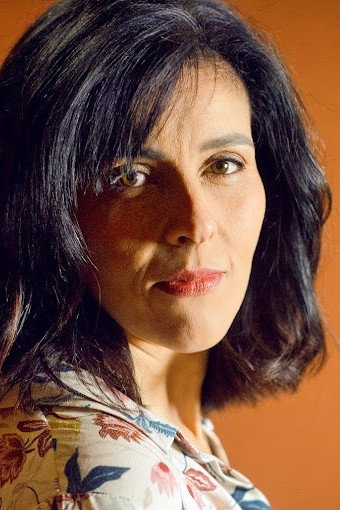 Souad Massi as Lila in Eyes of a Thief