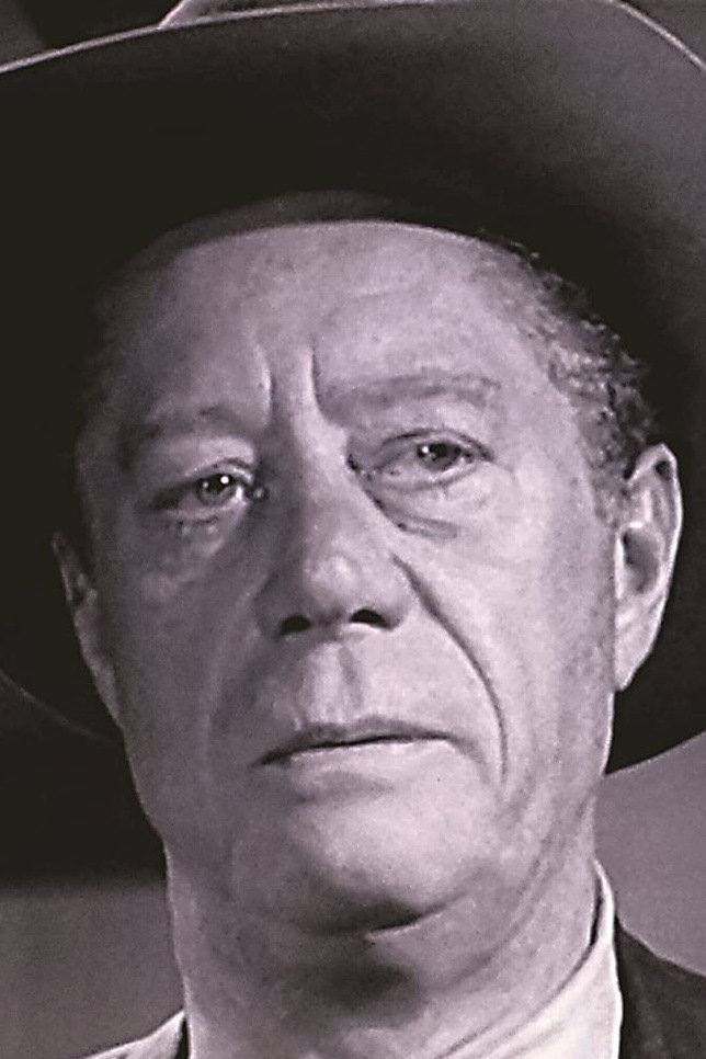 King Calder as Tom Barrett in Three Came to Kill