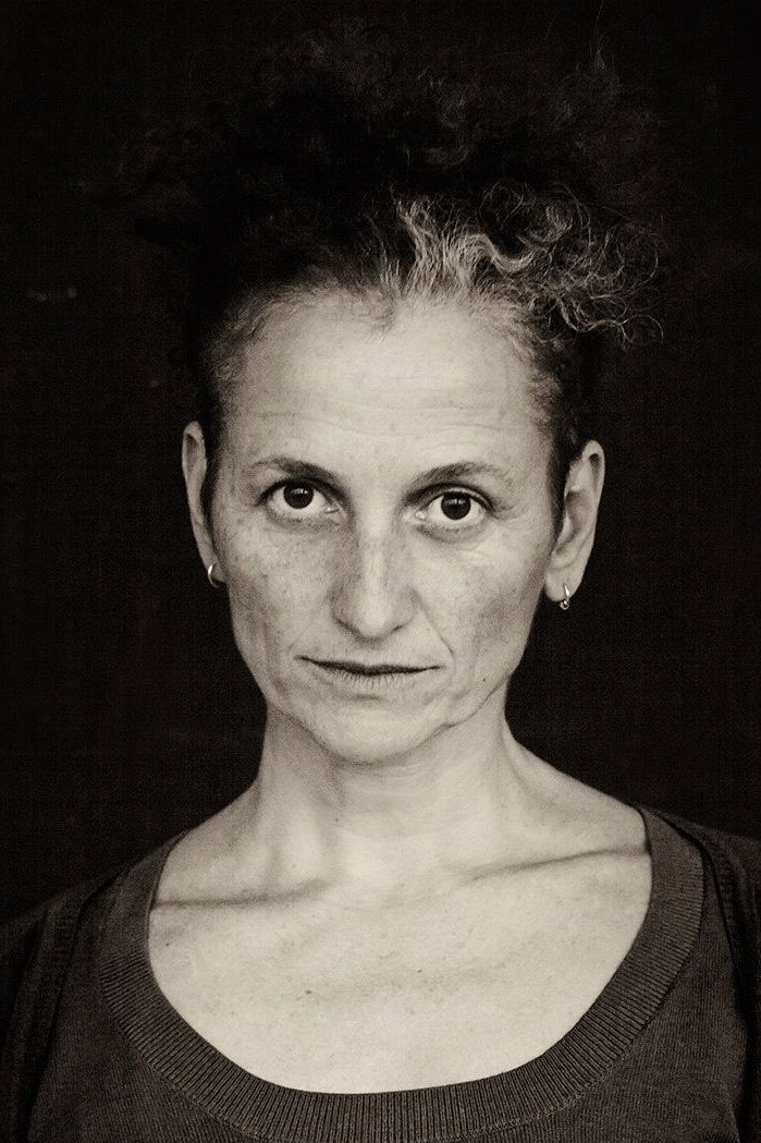 Vera Mantero as Herself in Eating Your Heart Out