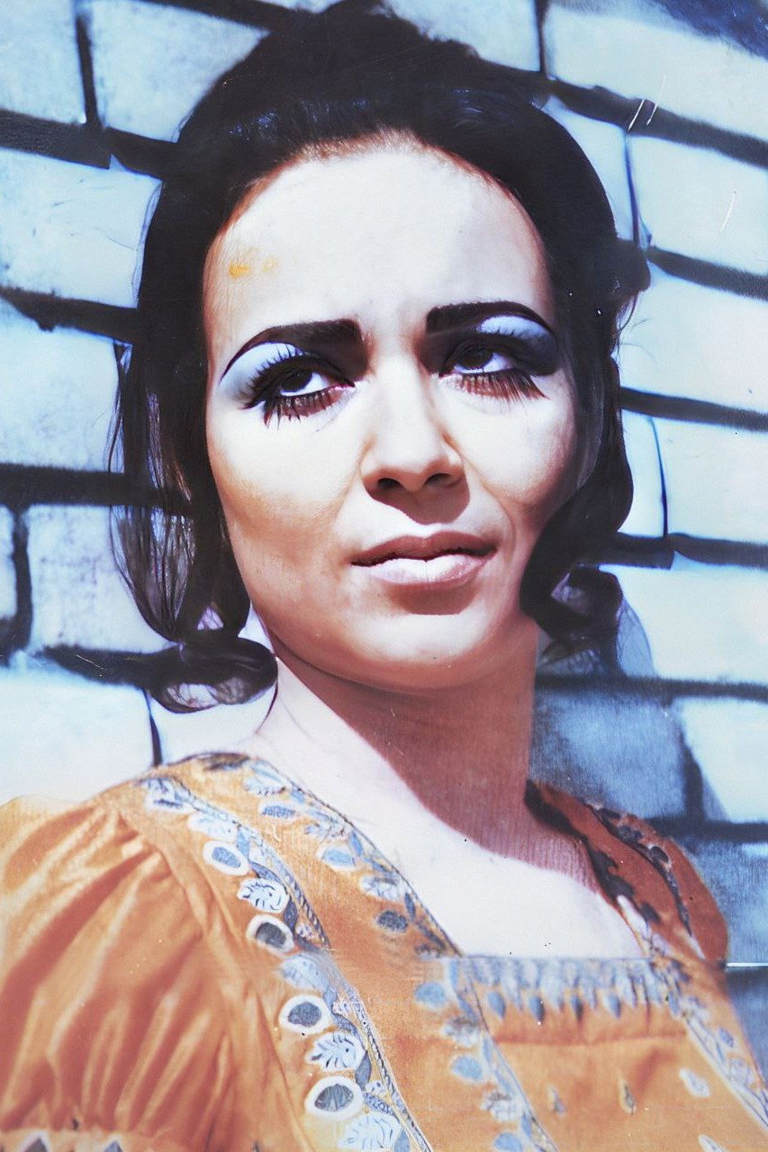 Farideh Nasiri as Fatemeh in Abbas the Baker