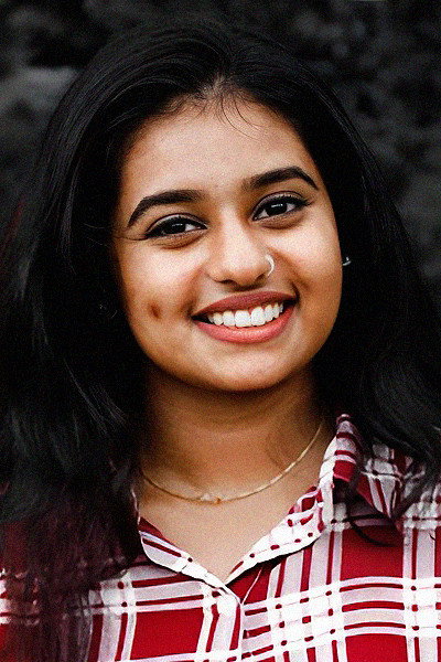 Arunima Raj as Kaviya in 1982 Anbarasin Kaadhal