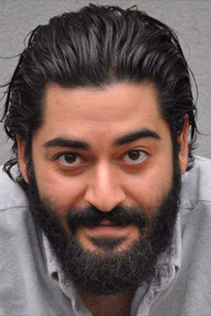 Sina Parvaneh as Général Sediqi in 13 Days, 13 Nights