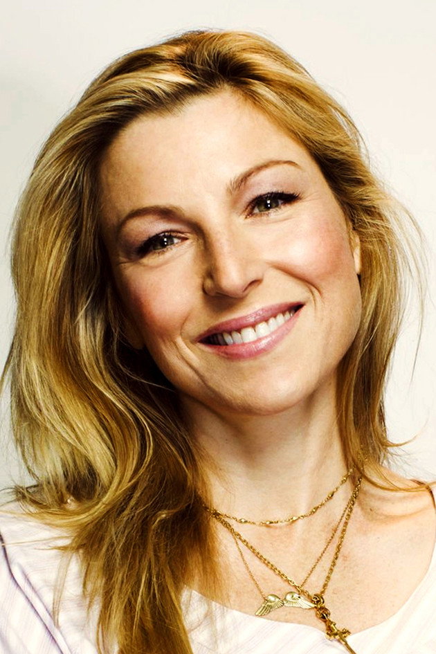 Tatum O'Neal as Grace Bretthorst in Saving Grace B. Jones