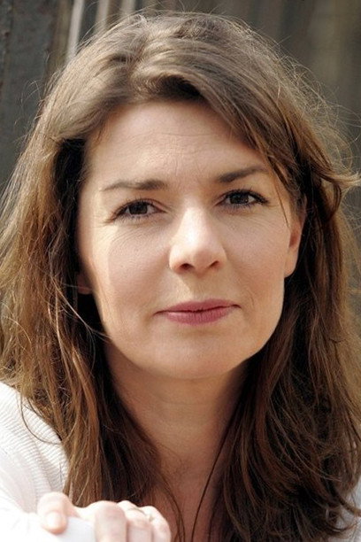 Dana Vávrová as Kati Zeiler in Rama Dama