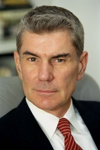 David Purdham as Hal Bartlett in Hart to Hart Returns