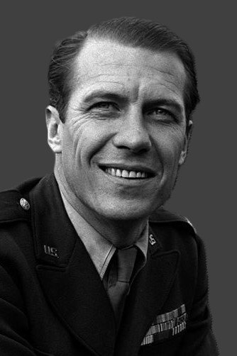 Robert Bray as Gunsel Blake in The Clay Pigeon