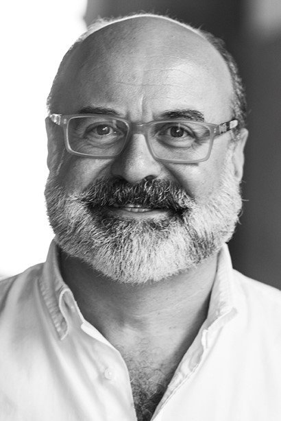 Emilio Mencheta as Tío Pepe Víctor in [REC]³ Genesis