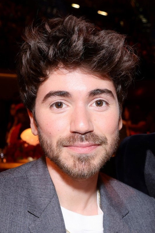 Noah Galvin as Dr. Asher Wolke in The Good Doctor
