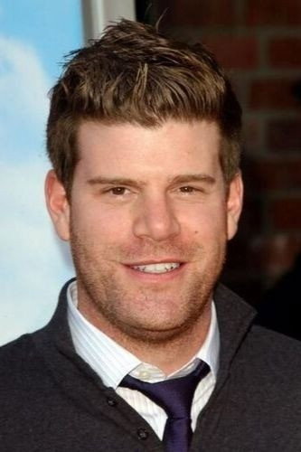 Stephen Rannazzisi as Stuart in Paul Blart: Mall Cop