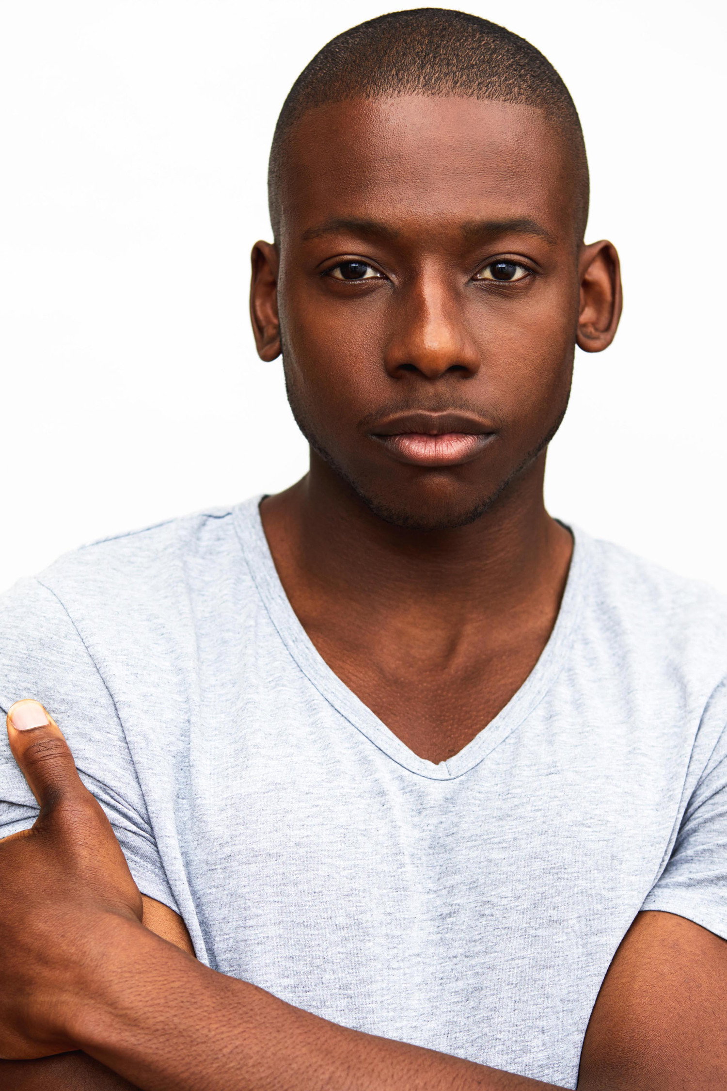 Thomas Olajide as Nate in Mariner