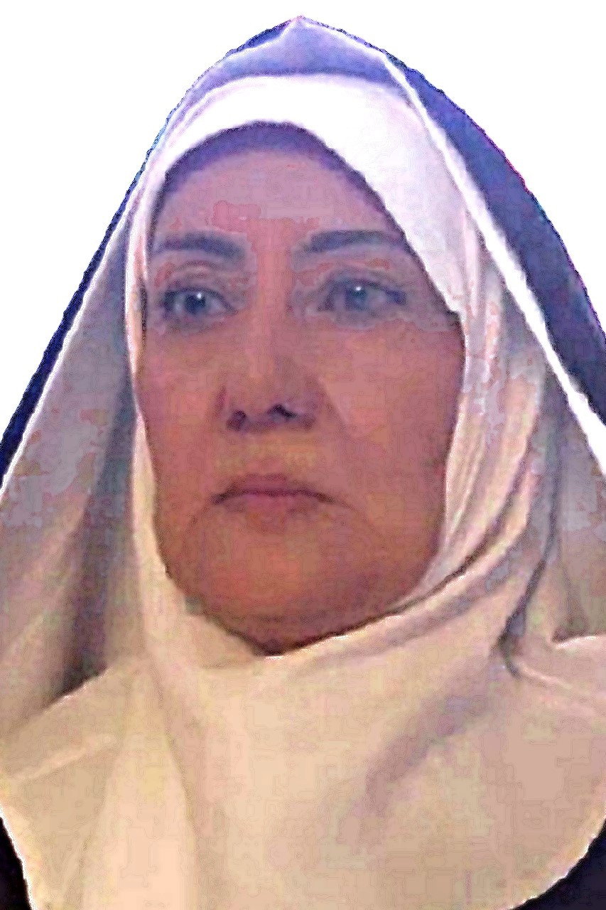Sanaa Fouad as والدة فادي in Need a Man