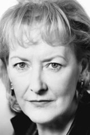 Angela Walsh as Landlady in I Hired a Contract Killer