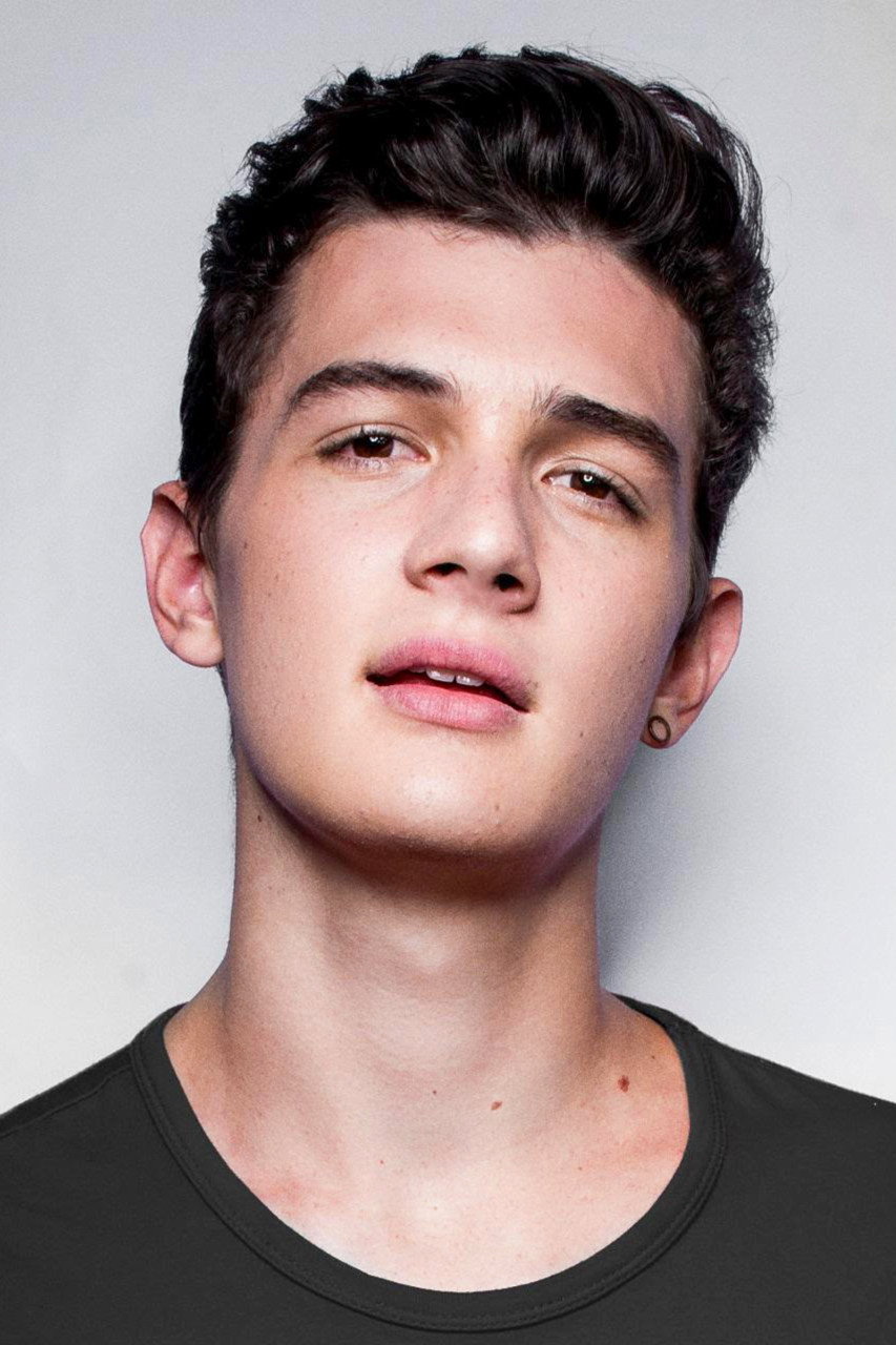 Nicolas Ahnert as Pedro in Time Switch