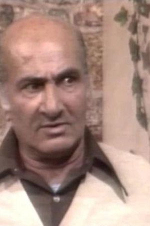 Shafiq Hassan as عبدالصبور in Joy Hotel