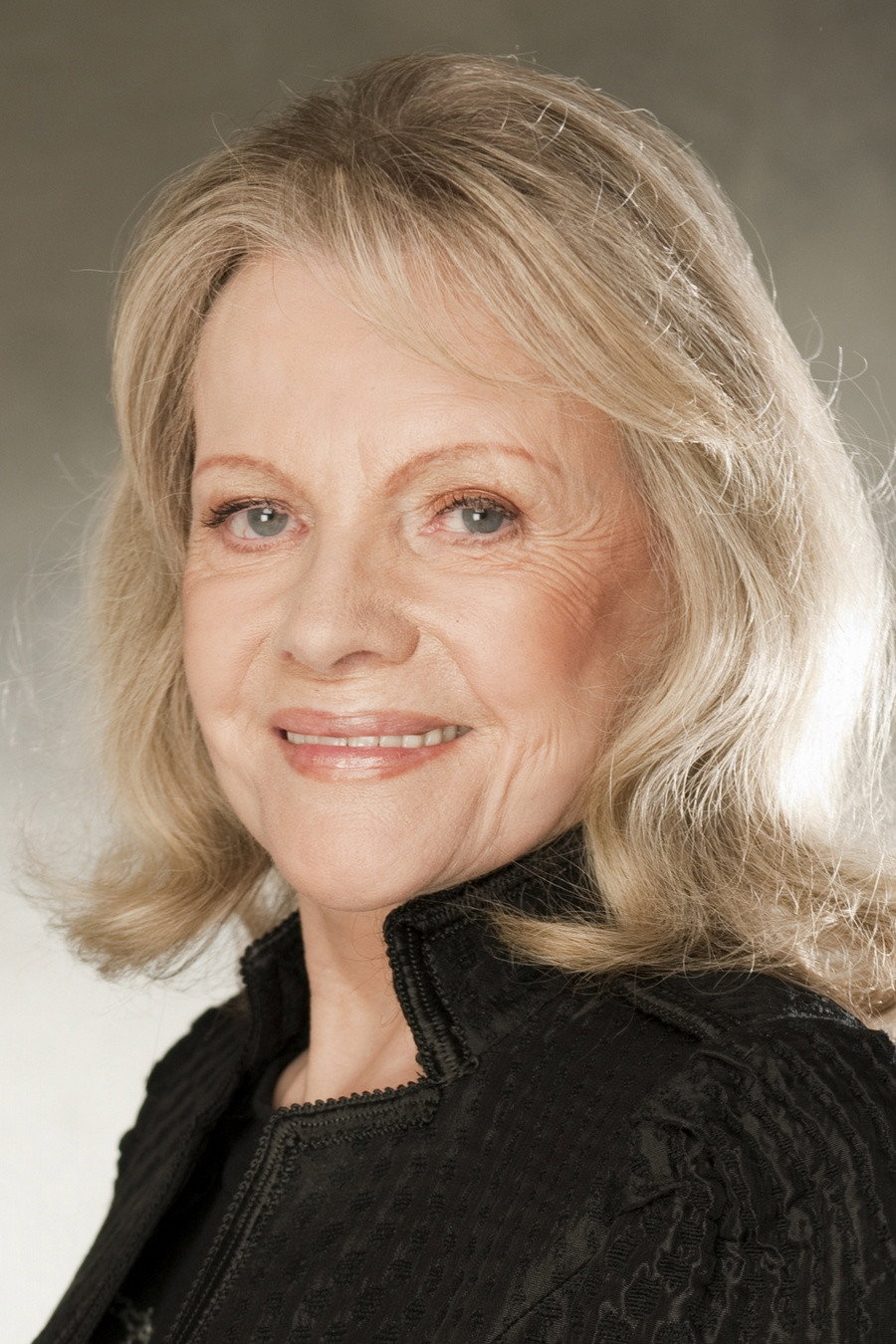 Eva Pilarová as Klaudia in If a Thousand Clarinets