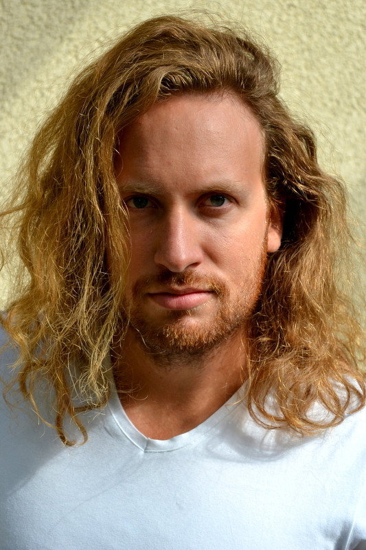 Bartosz Roch Nowicki as Painter in Baby Boom, or Egg Nogg 5