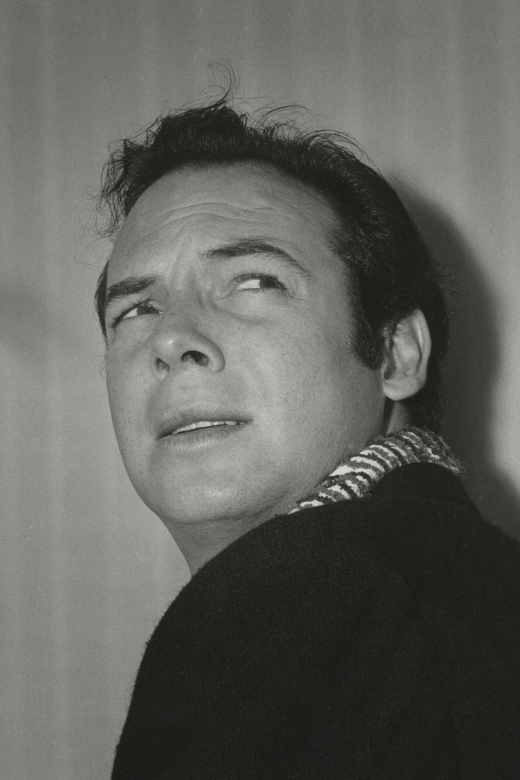 Jeffrey Stone as Lt. Peters in Army Bound