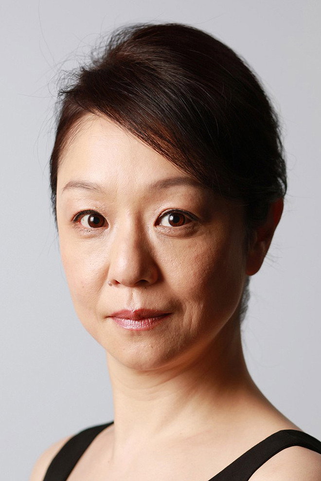 山下容莉枝 as Aunt in Kids on the Slope
