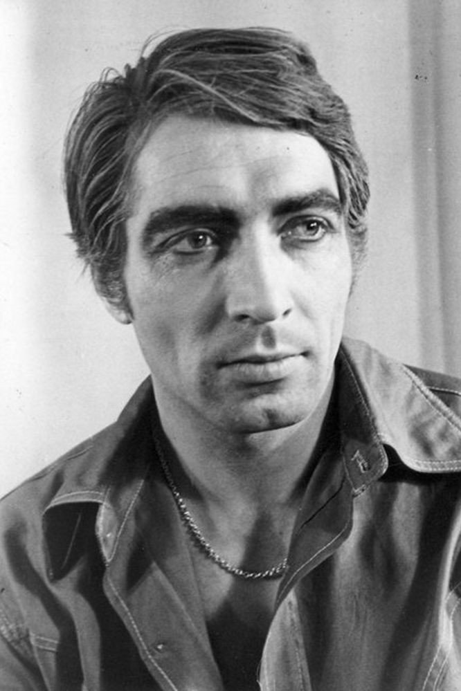 Algirdas Paulavičius as Esser (commander of the coastal battery) in Weekend in Hell
