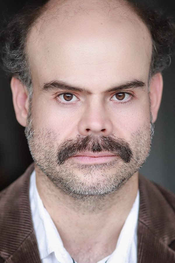 Lionel Laget as Charles Gresson in Under Control
