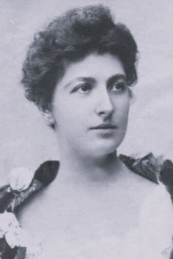 Maria Reisenhofer as Lady Rochford in Anna Boleyn