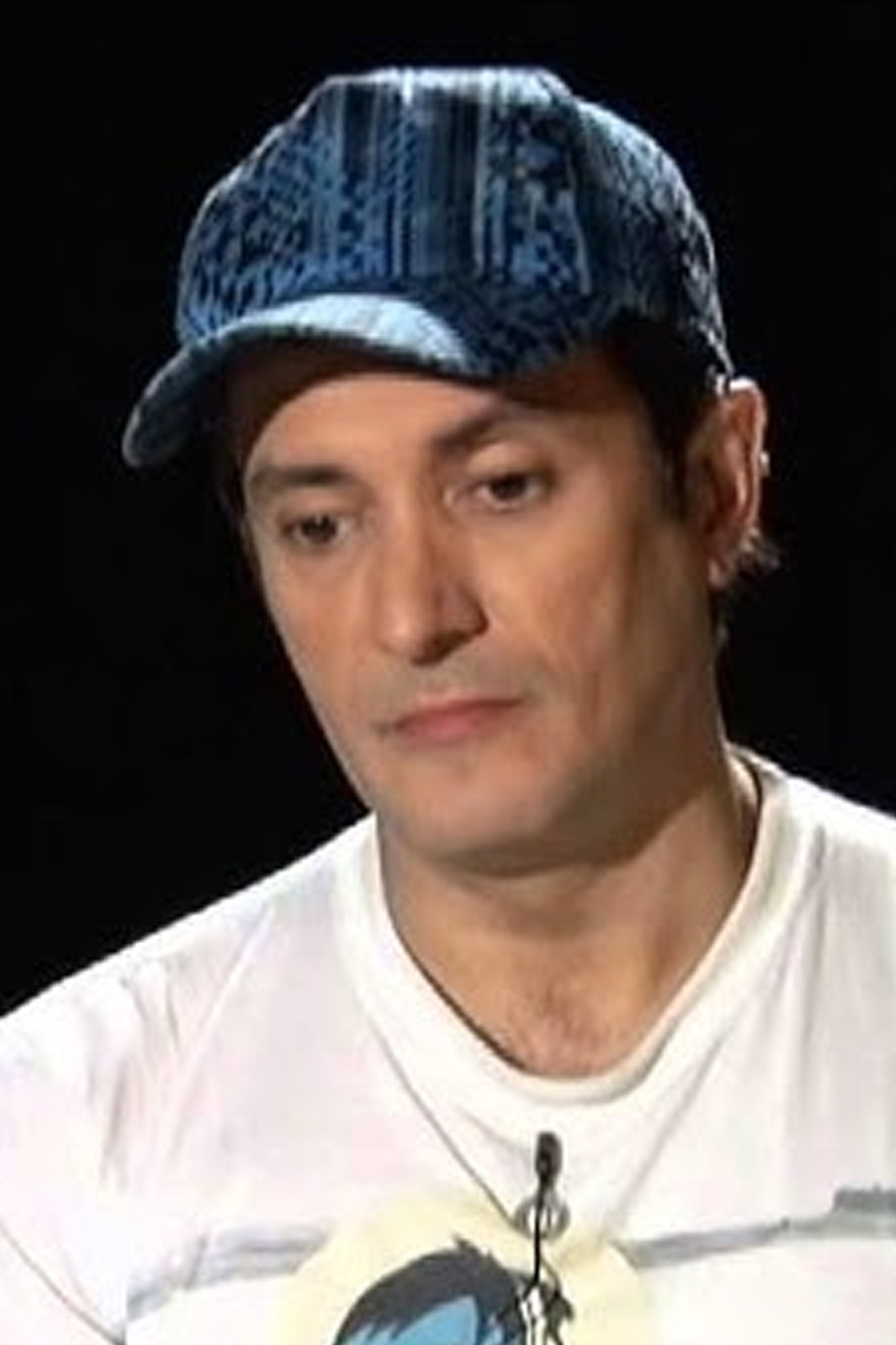 Simón Ratziel as Father Simon in Deus Irae
