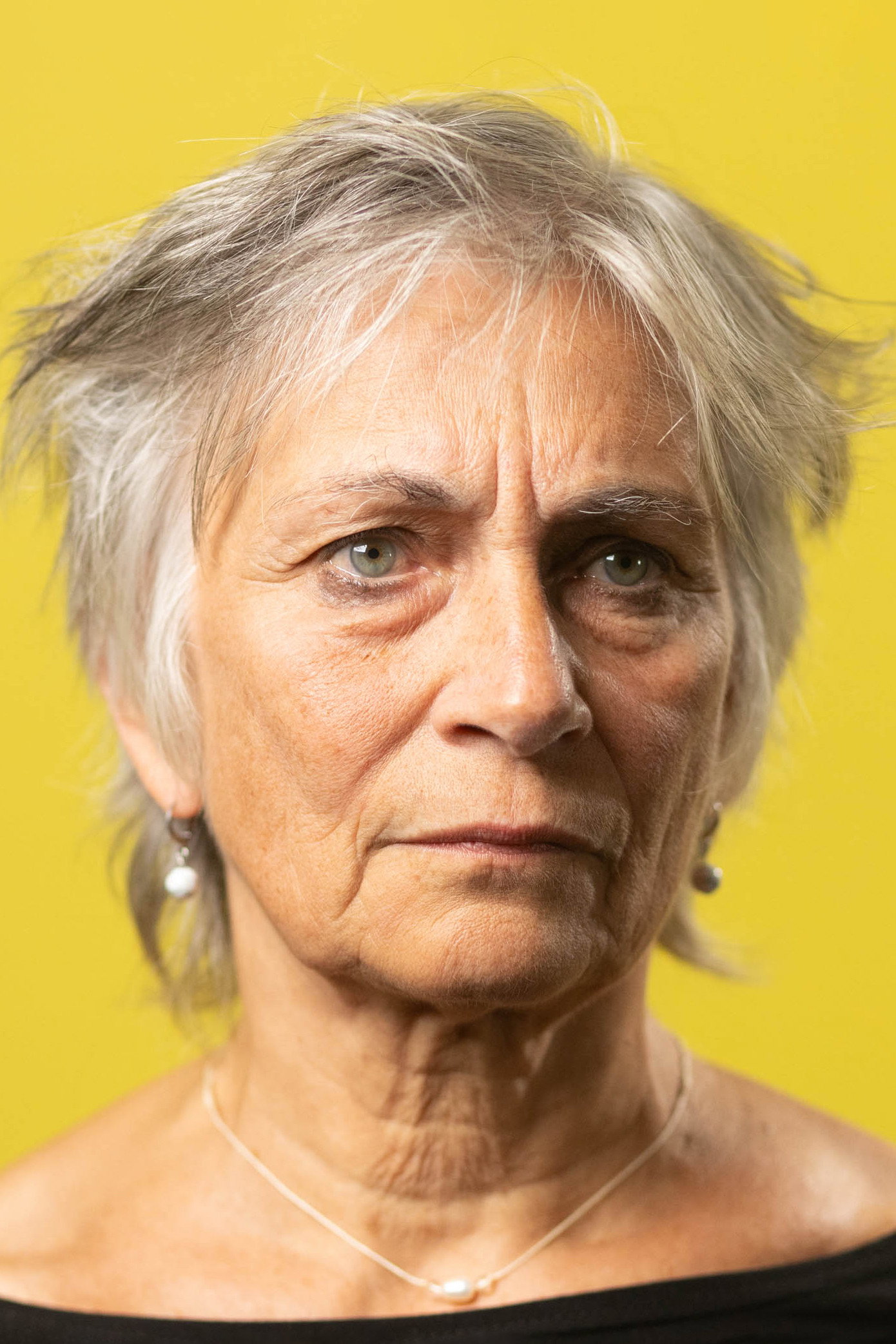 Lucie Domesová as Zuza in Tetované časom