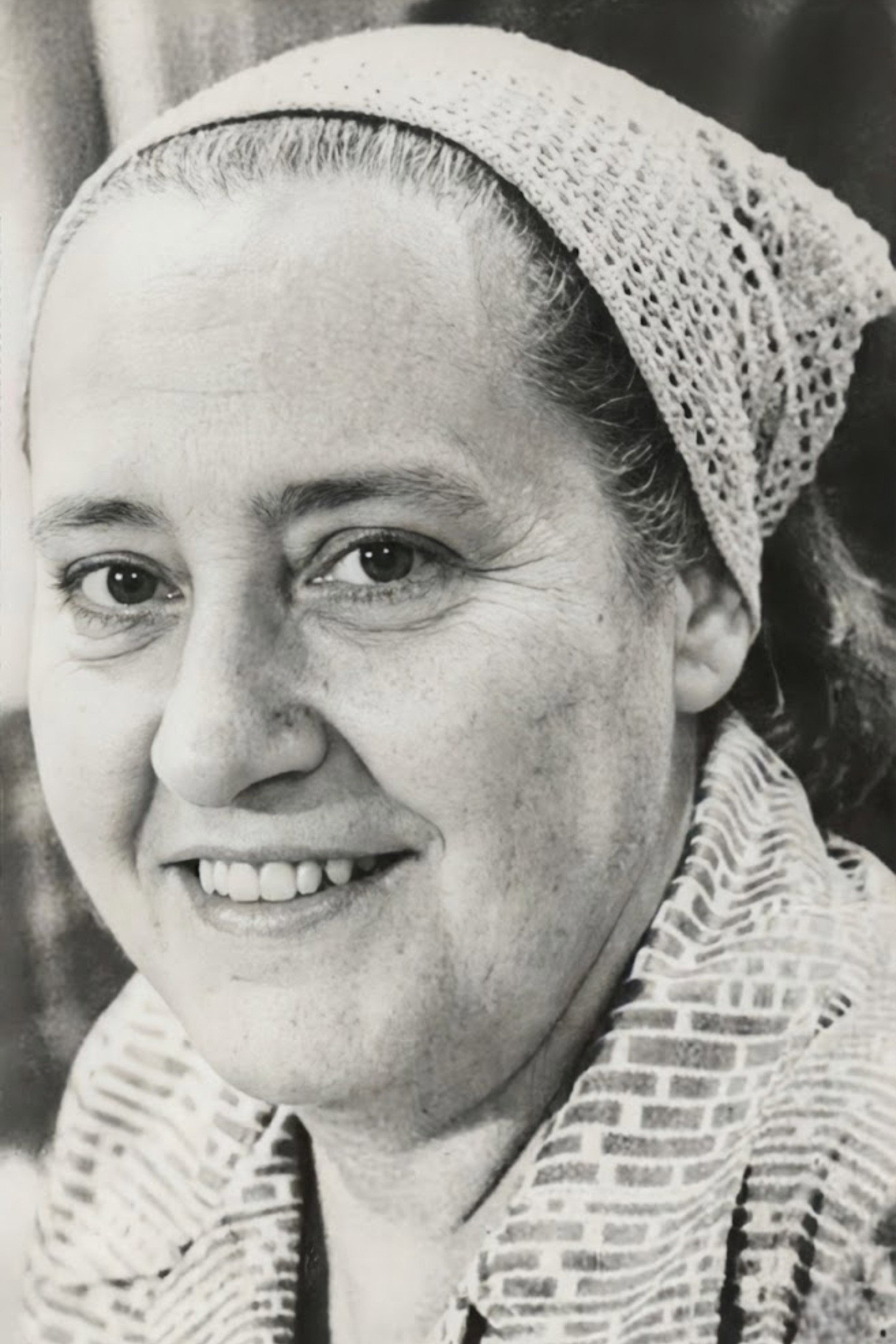 Leonor Lambertini as Nhá Vina in A Deusa Vencida