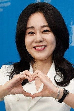 Kim Yun-tae as Yun-tae in Bad Guy