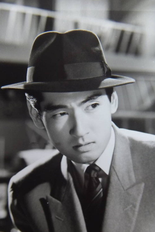 大村文武 as Genichiro Nire in Devil's Nursery Rhyme