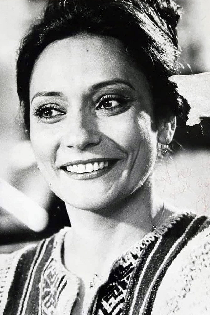 Dora Baret as Teresa Visconti in Celeste