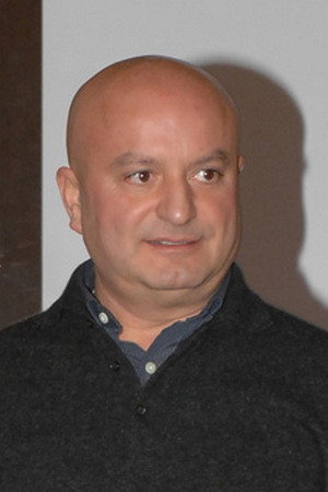 Maurizio Ferrini as Silvio Morandi in Sognando la California