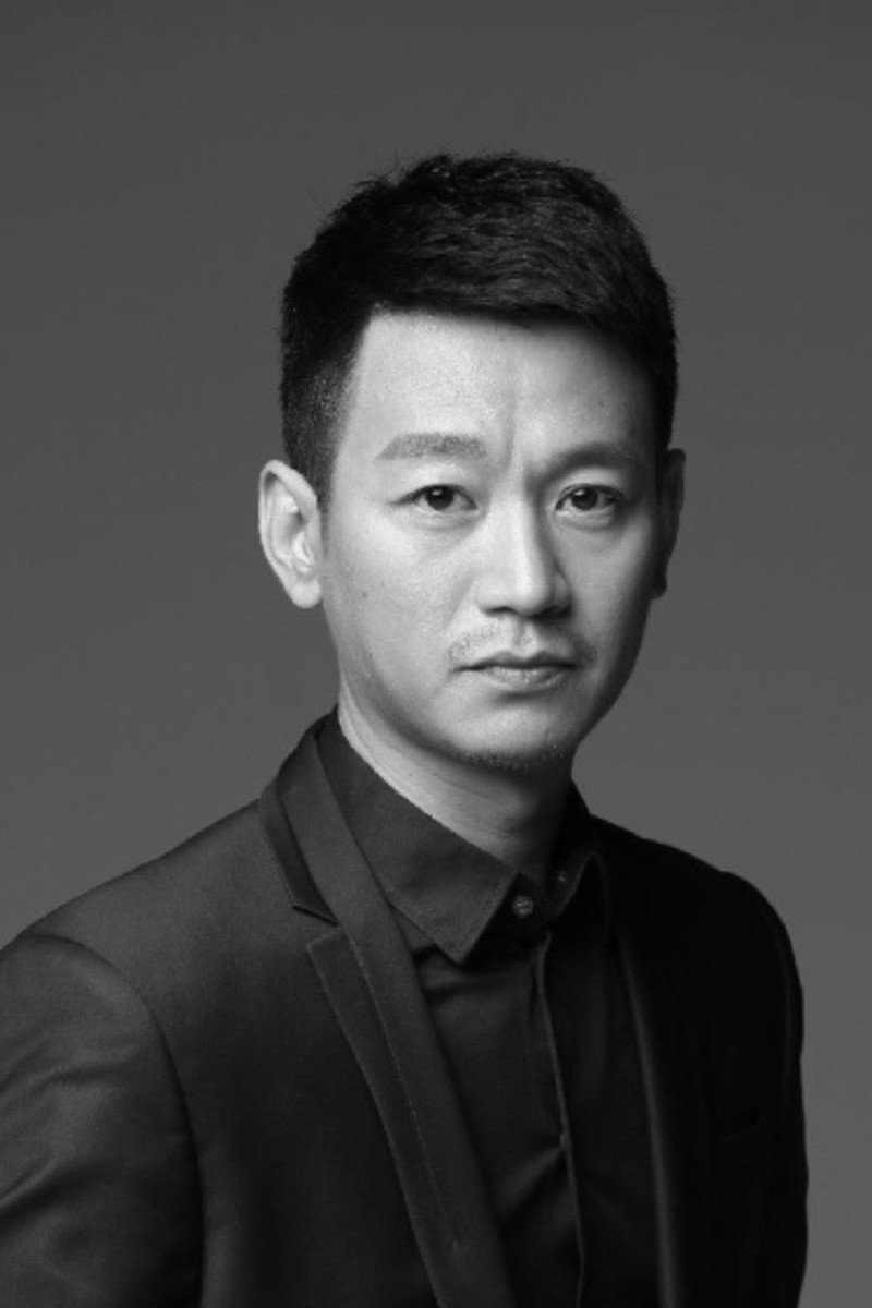 Shi Chao as Feng Zhi in Secret Lines