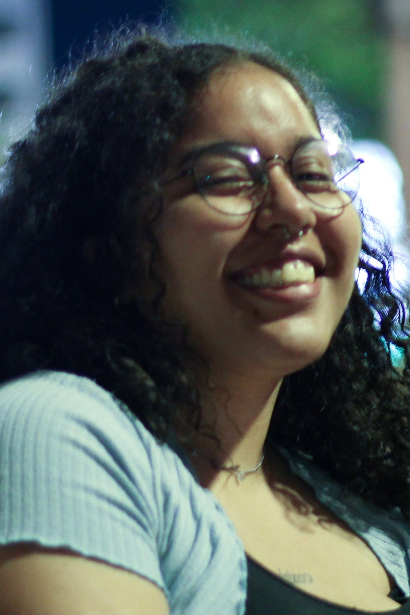 Laura Cristina as Producer in Stumbl-