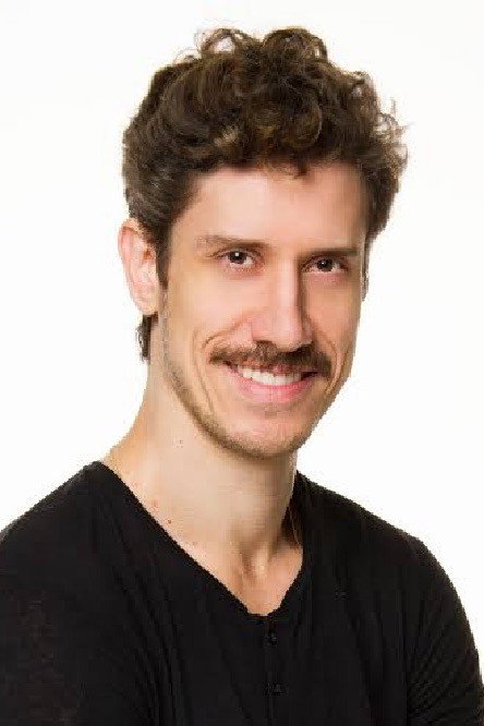 Theodoro Cochrane as Theodoro in Me Leva