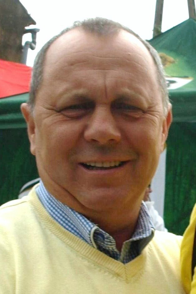 Grzegorz Stasiak as Były sztygar in Msza