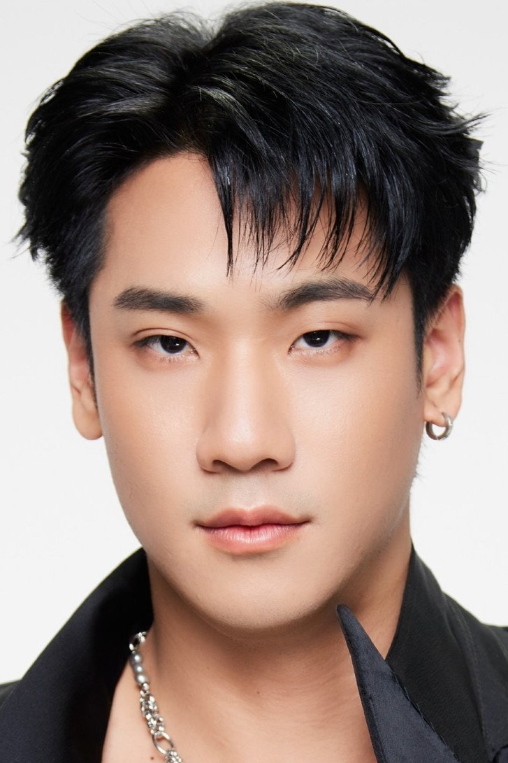 โอบนิธิ ลีลาเวชบุตร as Kosol in I'm the Most Beautiful Count